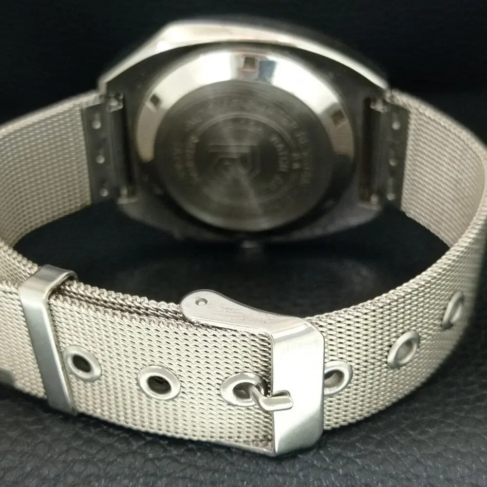 Vintage 1990 Ricoh Automatic Mens Silver Watch W/daydate & Green accents